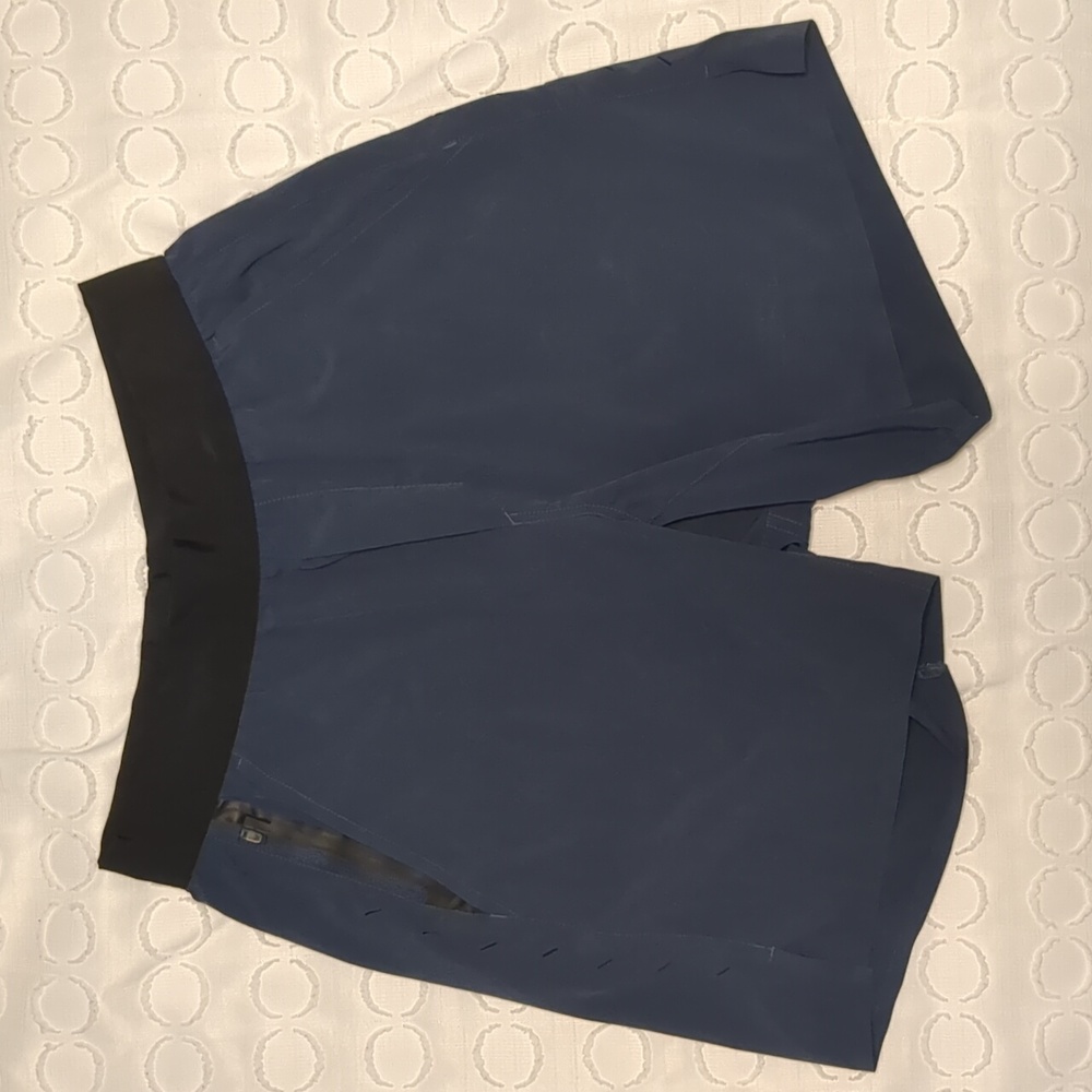 Ten Thousand shorts